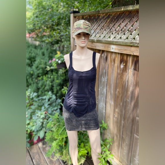 Y2K Edgy Asymmetrical Tank Top - Picture 9 of 12